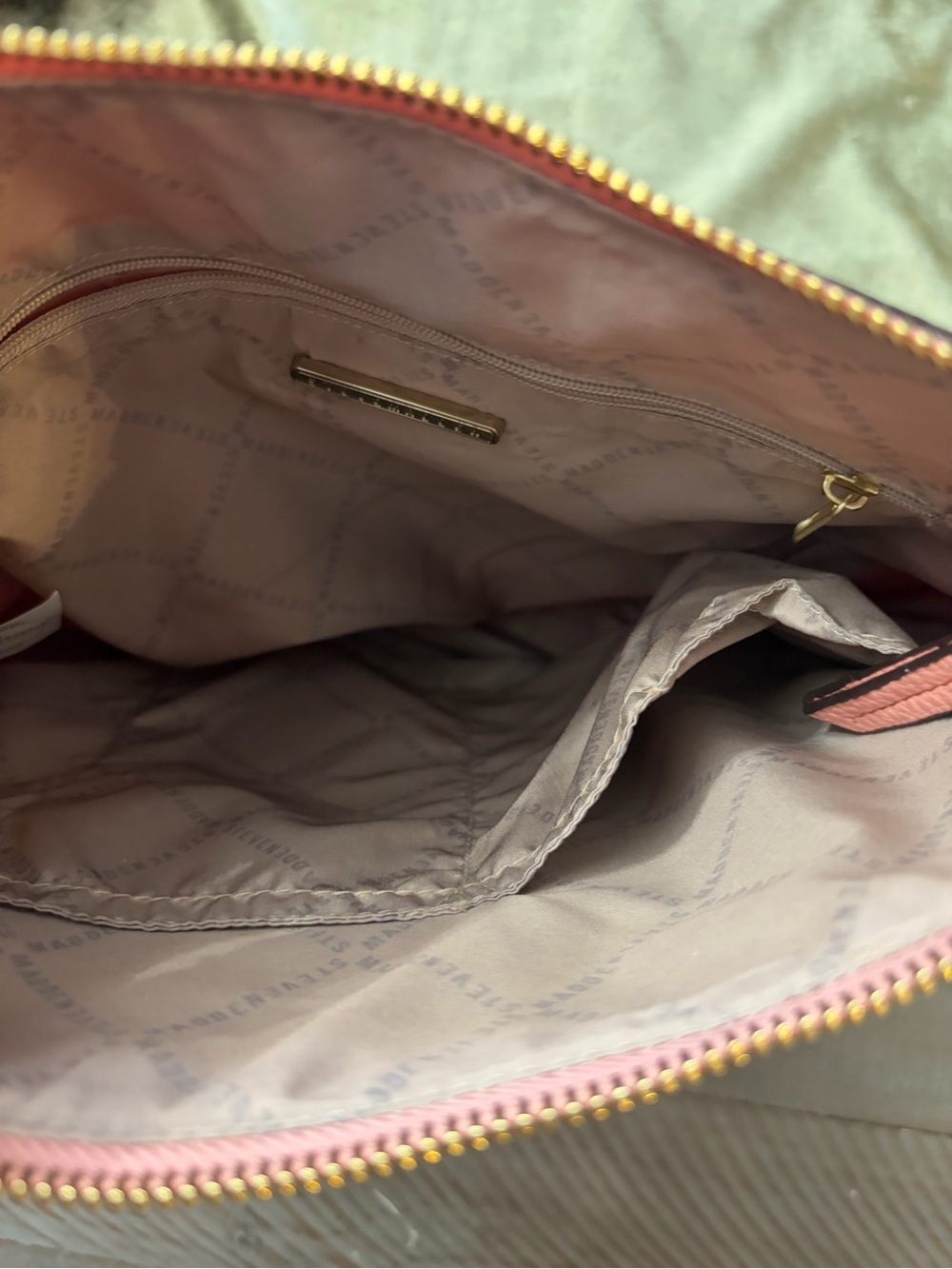 Steve Madden Coral Pink Pebbled Leather Crossbody with Floral Scarf - Picture 4 of 13